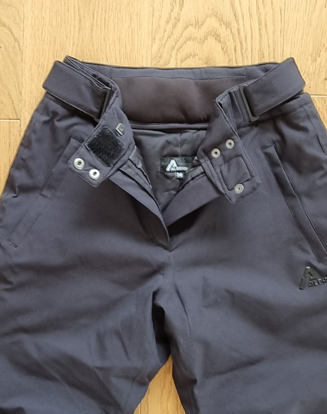 Albright Pantaloni: ALBRIGHT Skihose Gr. 36 - Top-Zustand – Usato da Luzern venduto da Luha1 3
