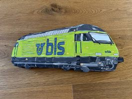 Wandleuchte/ Kinderlampe Zug BLS Re 465 Elektrolokomotive