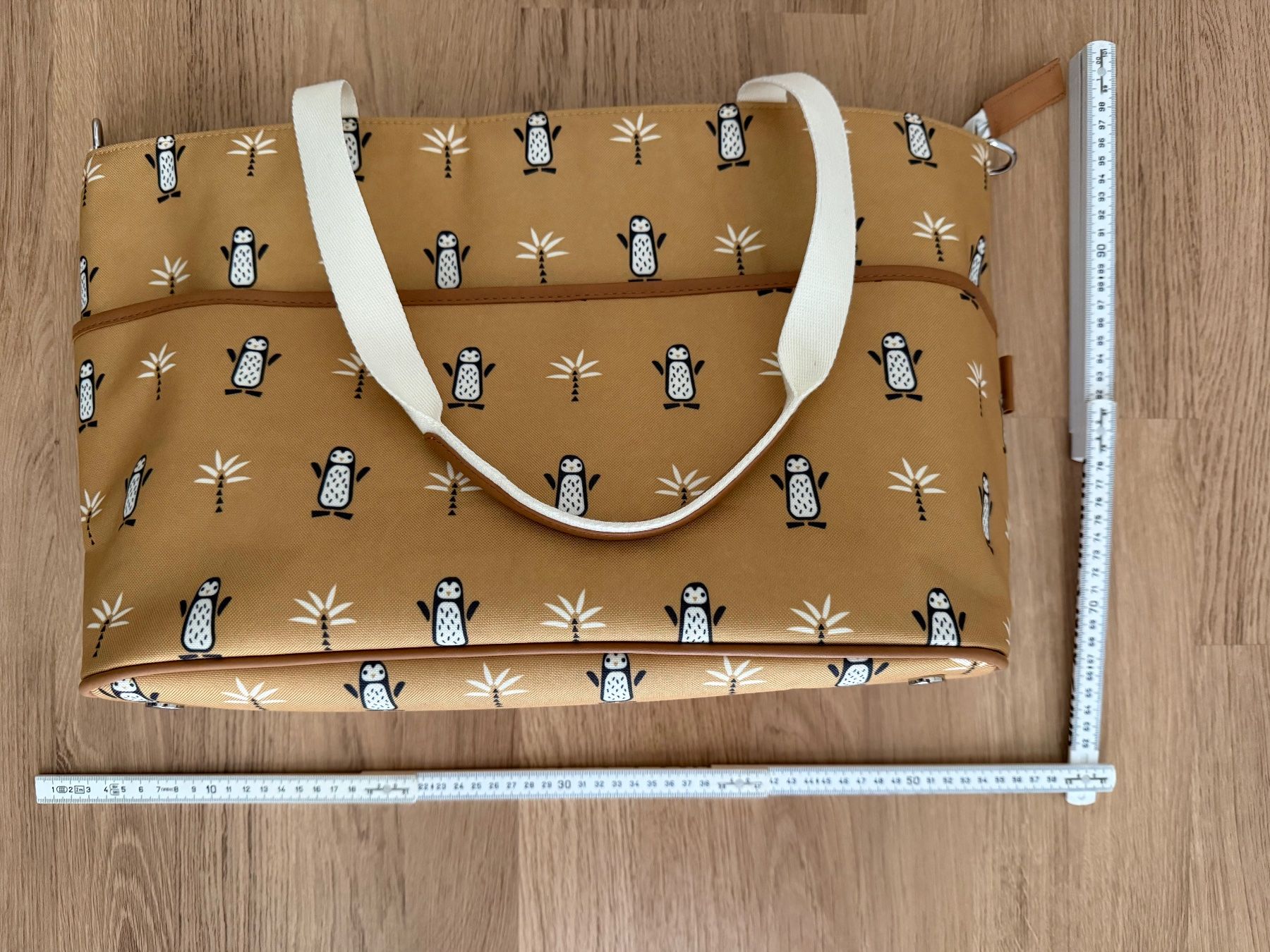 Taschen für Damen: Fresk Wickeltasche Pinguin – Neu (gemäss Beschreibung) aus Dottikon von dcwidmer 1