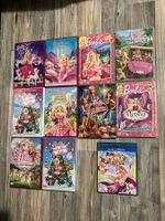 Lot de 11 DVD Barbie dont 1 Blu-ray.