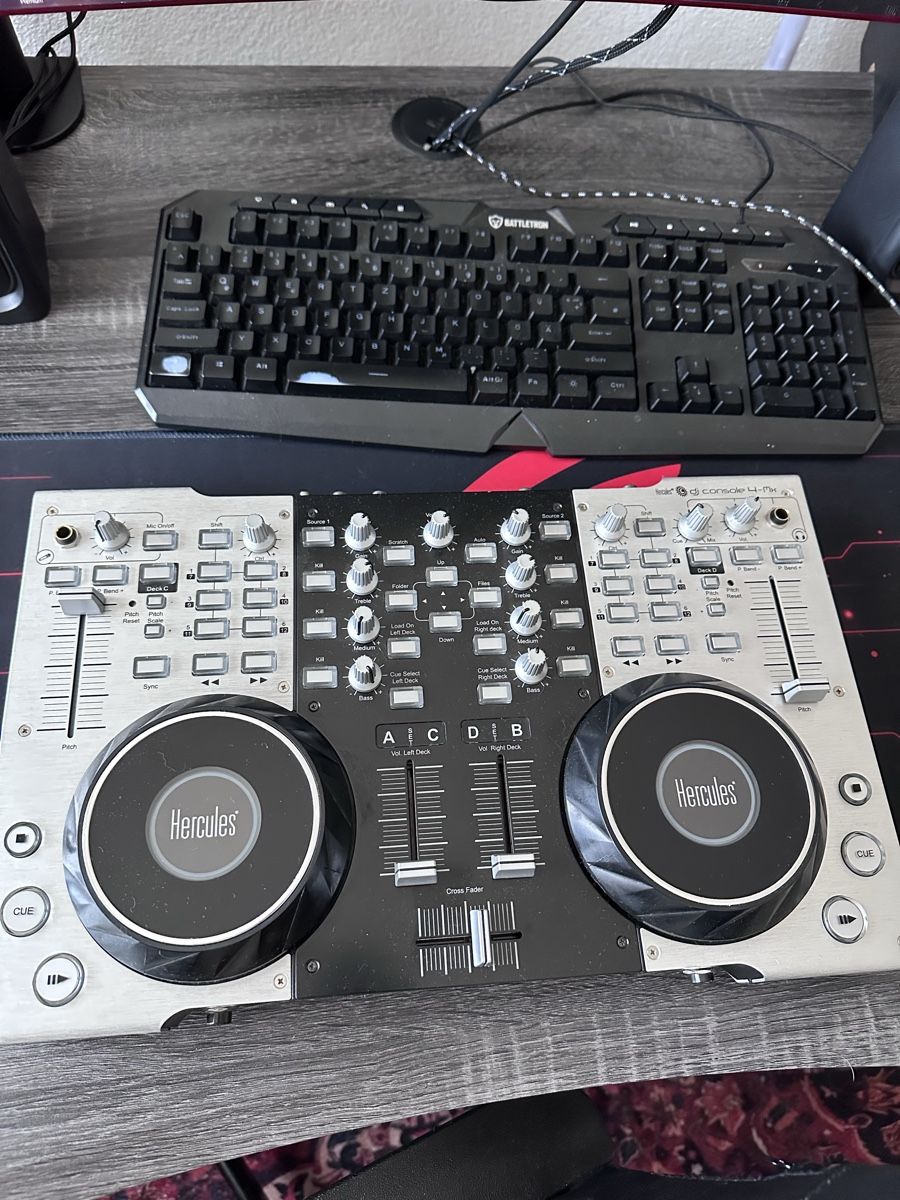 Hercules Console di mixaggio: Herkules Dj Console 4-Mx inkl. Tasche – Nuovo (secondo la descrizione) da St. Gallen venduto da son_dm9n 1