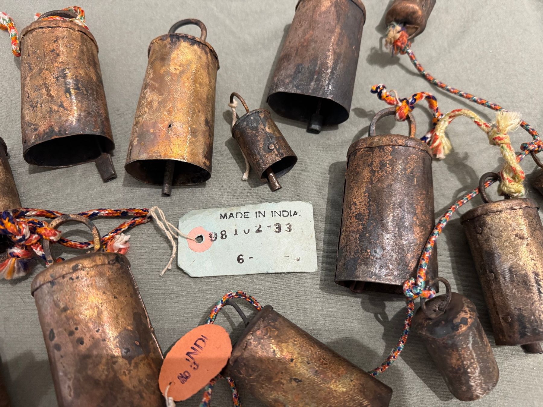 Campanacci mucche: Vintage alte indische Glocken – Usato da Berg am Irchel venduto da Zweiti_Chance 1