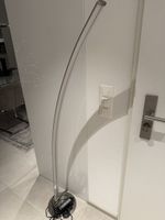 Moderne LED Stehlampe / Bogenlampe – dimmbar – Designlampe