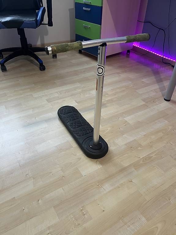 Kickboard: Trampo scoot  – Usato da St-Maurice venduto da zei_rh8w 1