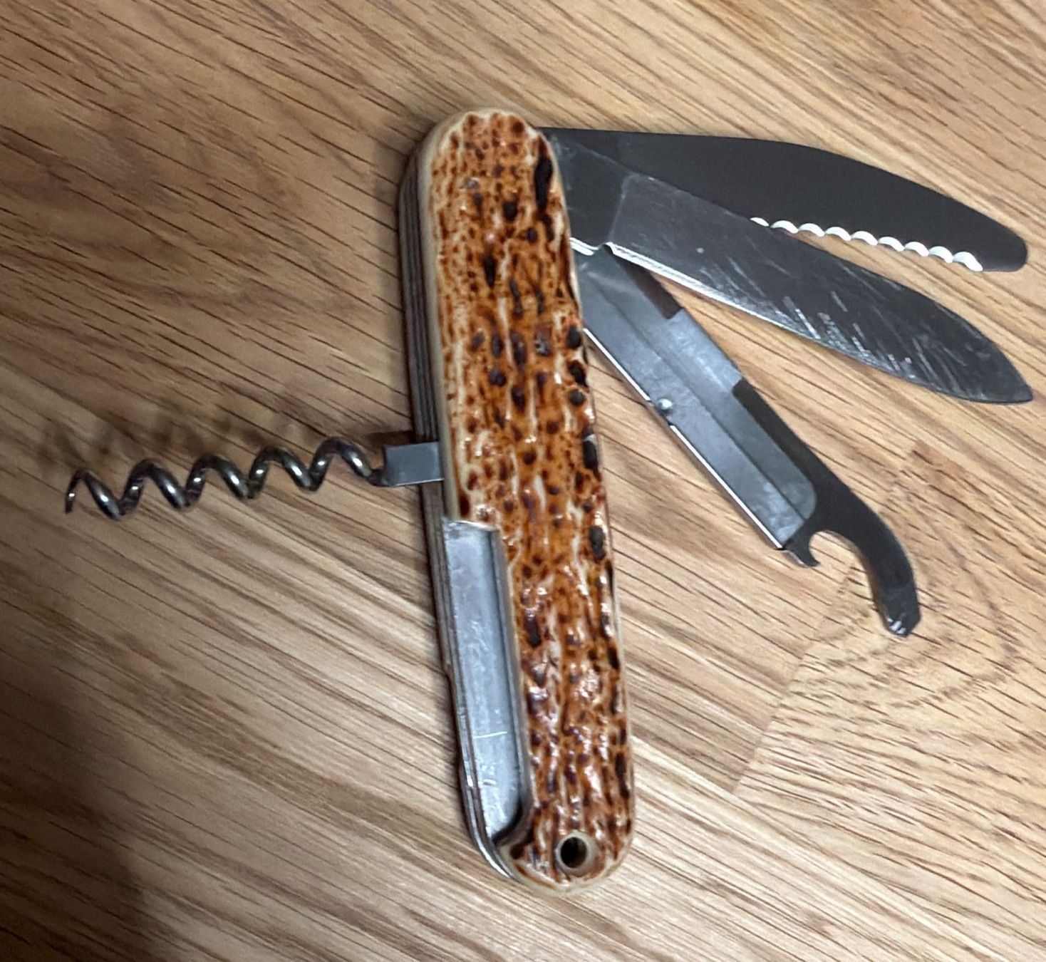 Victorinox Taschenmesser: VICTORINOX SACKMESSER – Gebraucht aus Zürich von Frei-Occasionen 2