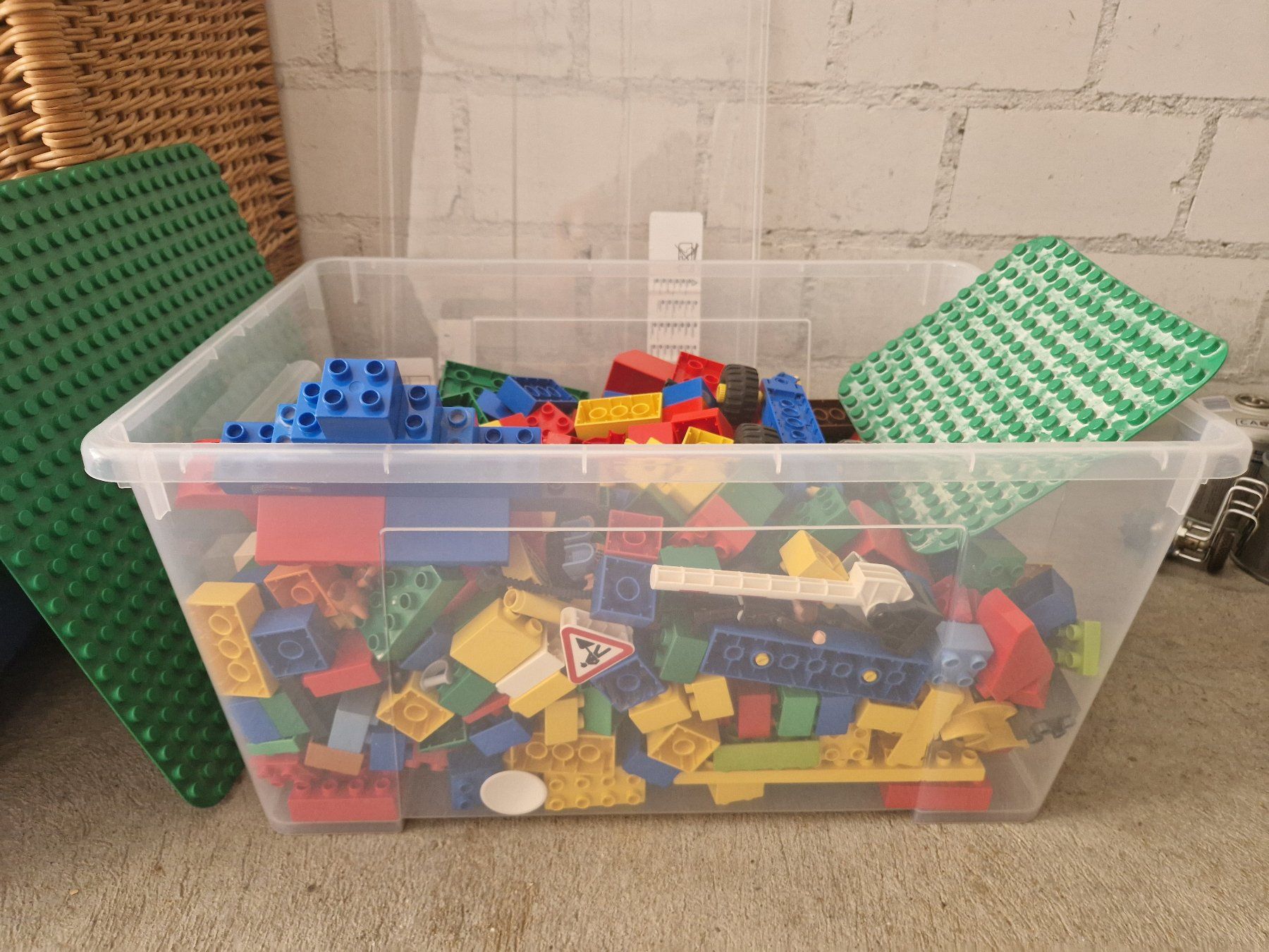 Lego Giocattoli: Lego Duplo Konvolut incl. Bauplatte – Usato da Lüsslingen venduto da Lokra 1