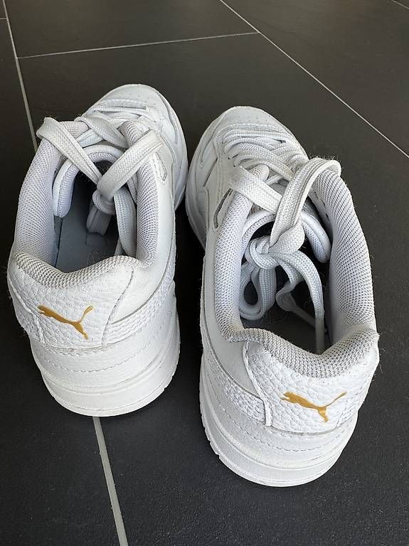 Scarpe da donna: PUMA Sneaker weiss (Gr. 36) – Usato da Eschlikon TG venduto da Sellswell 3