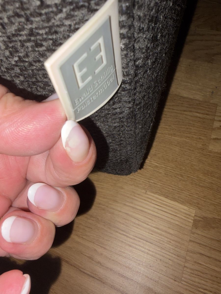Sofas: Ecksofa dunkelgrau gute Zustand 40 – D'occasion à Zürich par vuc_xxj8 6