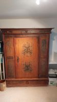 antiker Schrank von 1781