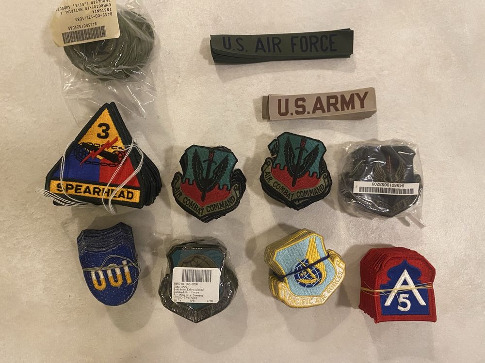 Lot De 2 écussons Militaires USA Sergent Aviateur : Badge Thermocollant Avec étoile Et Aile, Environ 7,5 X 1,5 Cm - 10