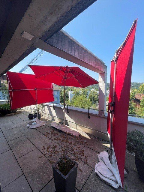 Parasols: Sonnenschirme mit Standfüsse – D'occasion à Winterthur par repartoflores 7