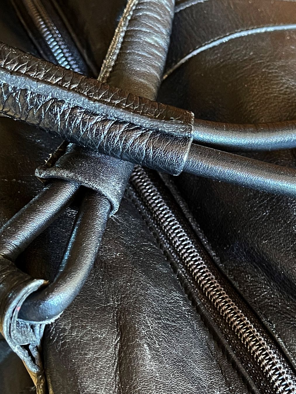 Borse: Schwarze Reisetasche aus Leder, Weekender – Usato da St. Gallen venduto da yanik020505 7