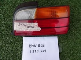 Bmw E36  Rückleuchte > rechts.