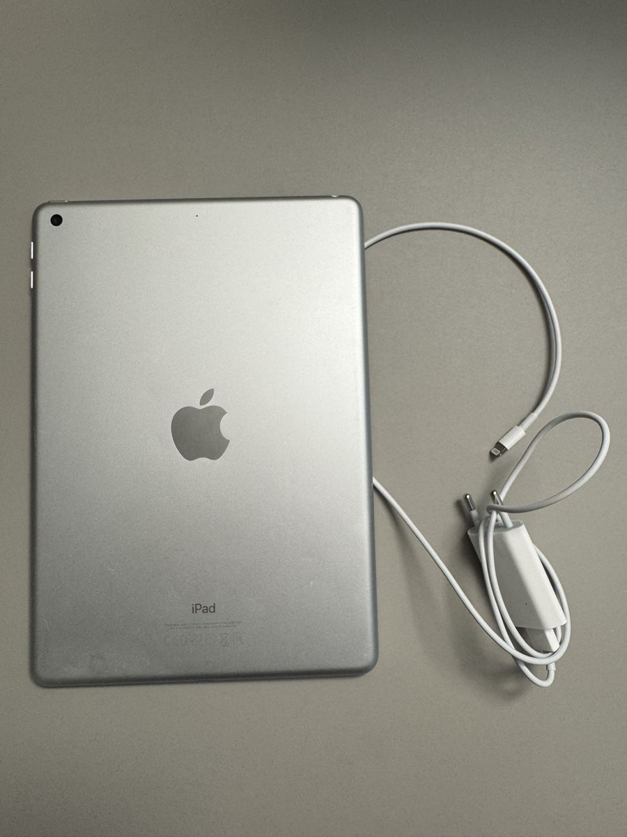 Apple Tablettes PC: iPad – D'occasion à Rapperswil SG par Stella510 1