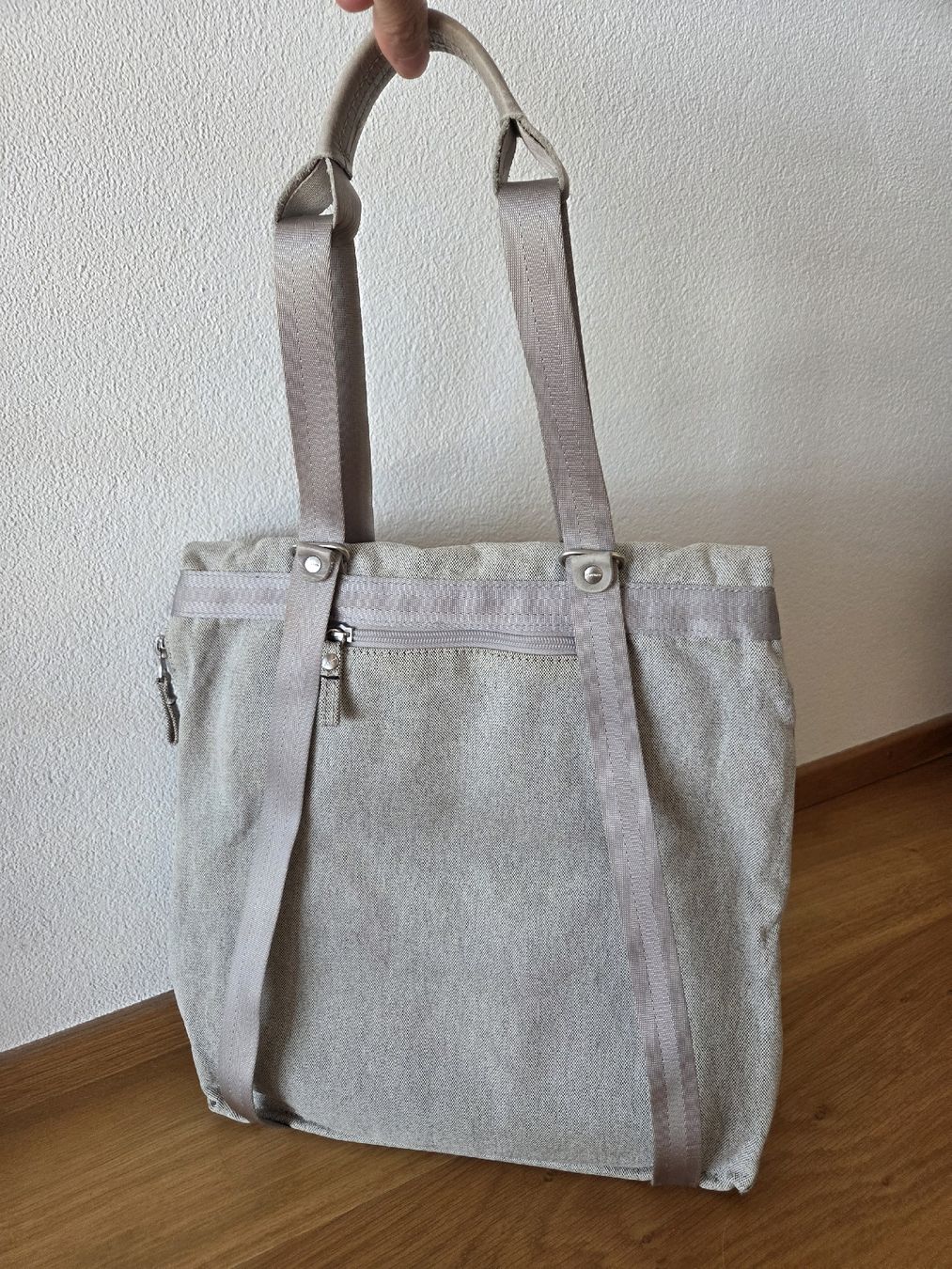 Qwstion Borse: Qwstion Umhängetasche/Rucksack hellgrau Canvas Leder – Usato da Villars-sur-Glâne venduto da richardette 1