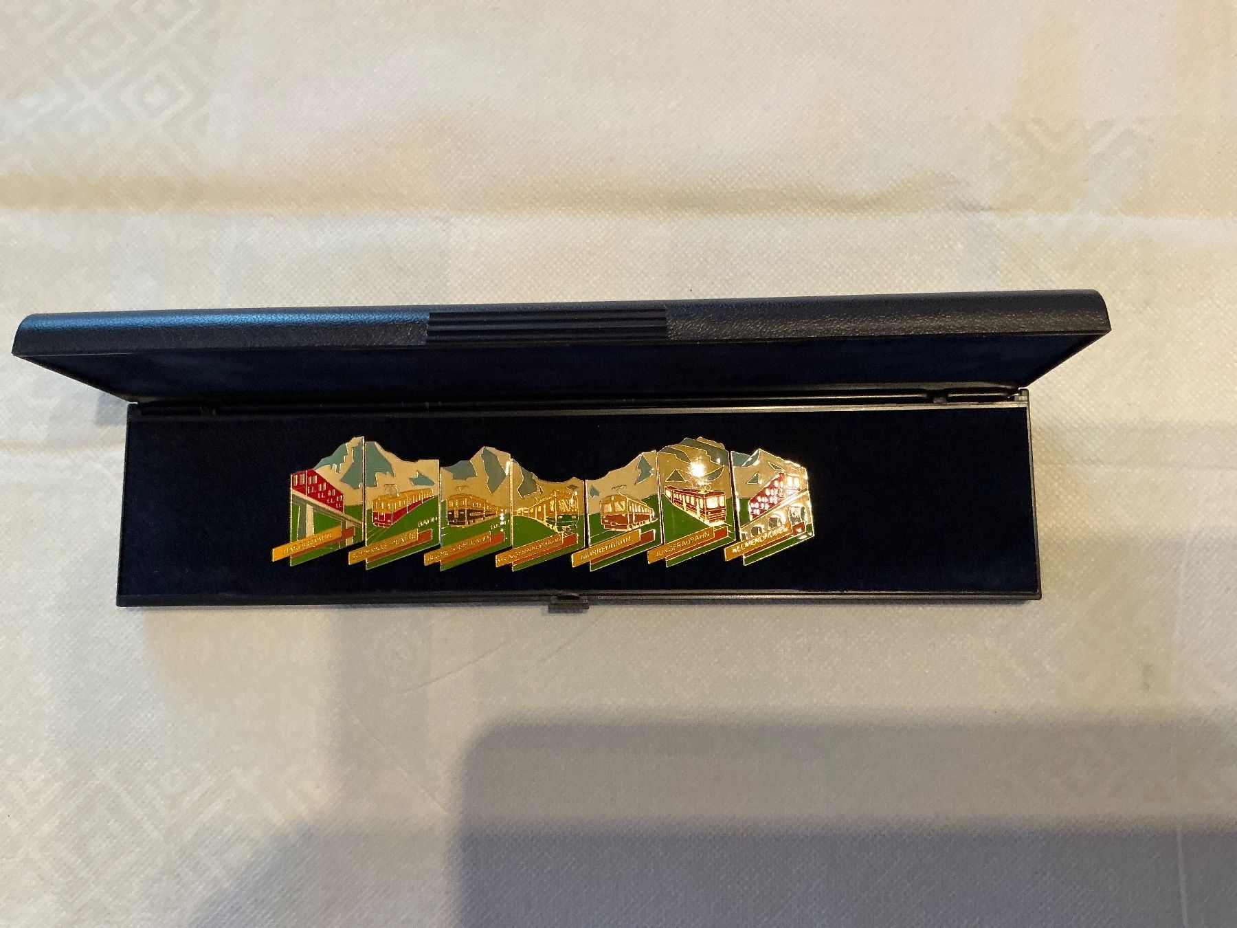 Spille & Fermagli: Pin - Serie – Nuovo (secondo la descrizione) da Münsingen venduto da ernstzehr 2