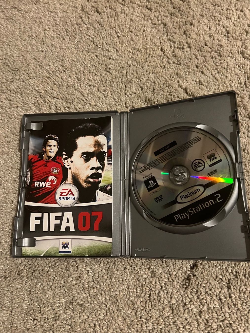 Sony Spiele: FIFA 07 für Playstation 2 PS2 – Gebraucht aus Winkel von RiMa95 1