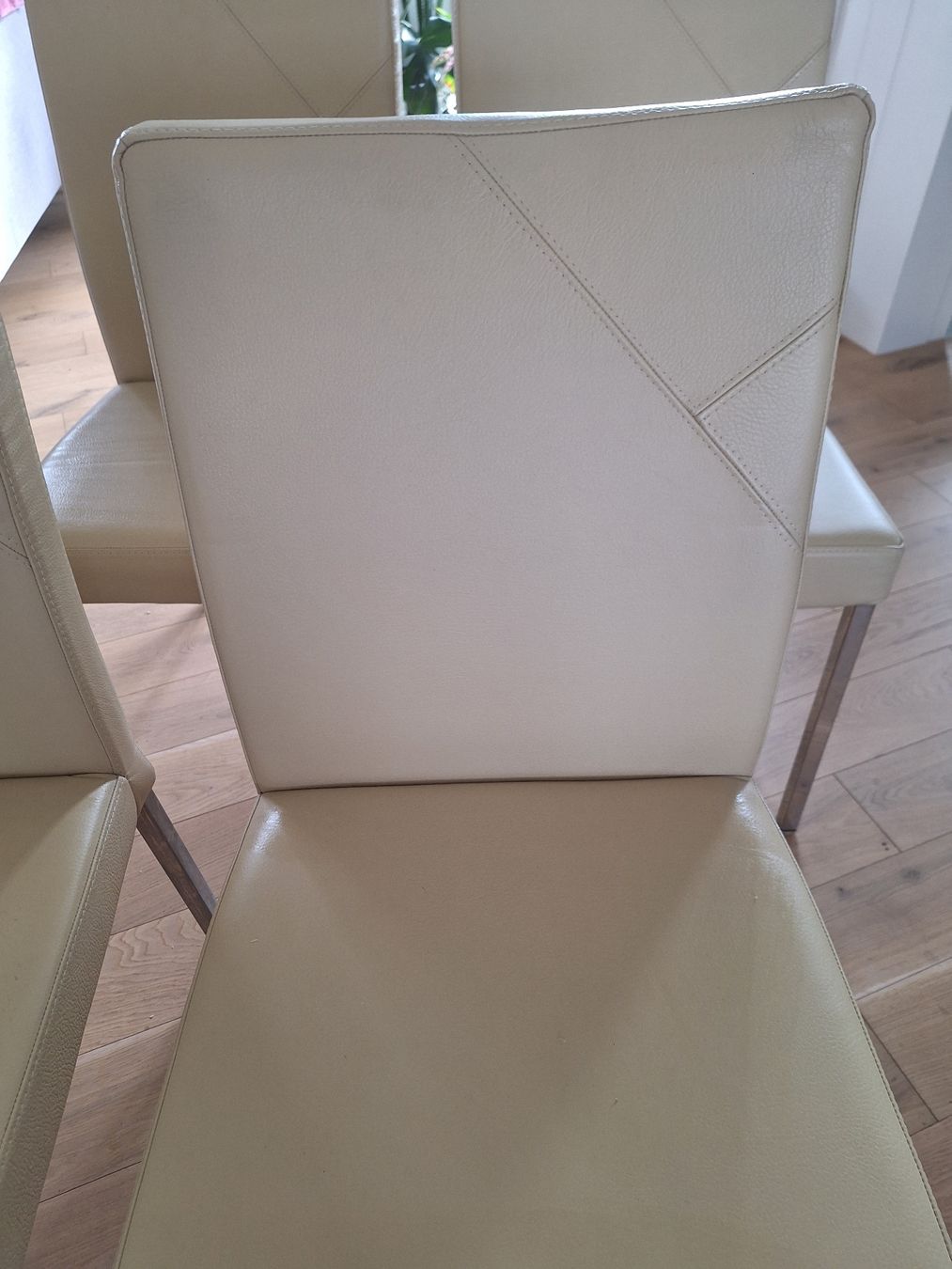 Stühle: PREISREDUKTION —> Lederstühle in beige – Gebraucht aus Adliswil von Elberi0310 1