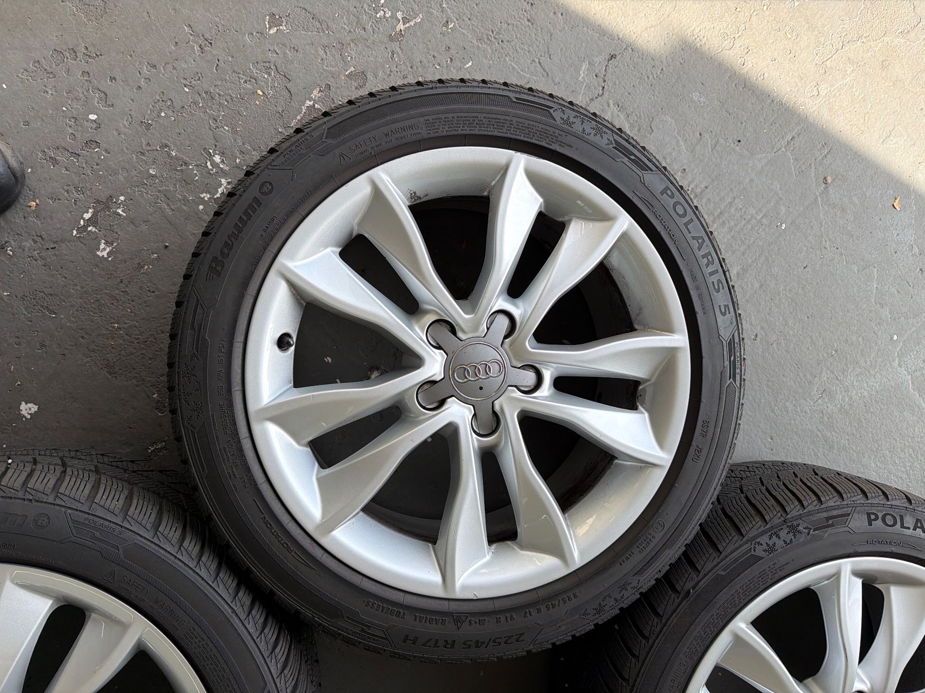 Audi Pneus & Kompletträder: Winterräder Audi A3 8P – Gebraucht aus Rümlang von Pascal8153 1
