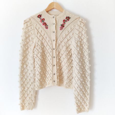 Handmade Trachten Jacke Cardigan Strickjacke Wolle Gr.S NEU