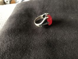 Silberring 925 mit rotem Echte Stein & Drachenmotiv