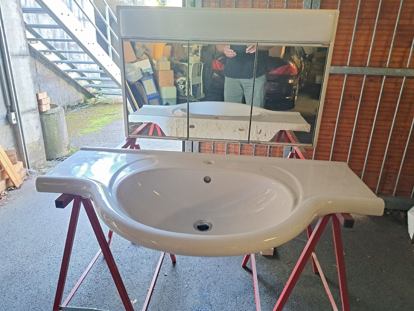 Armadietti a specchio: Waschtisch edel 100cm – Usato da Seengen venduto da Allshop1