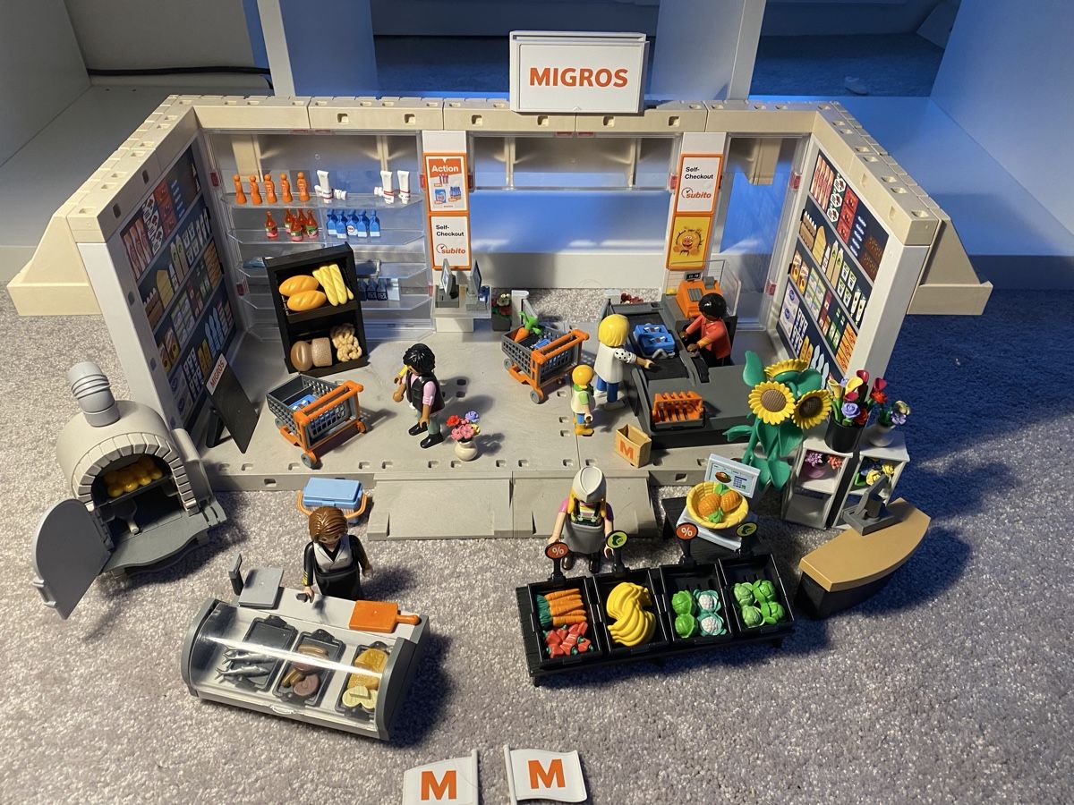 Playmobil Spielzeuge: Playmobil Komplettset Migros – Neu (gemäss Beschreibung) aus Schönenwerd von Jumbojack