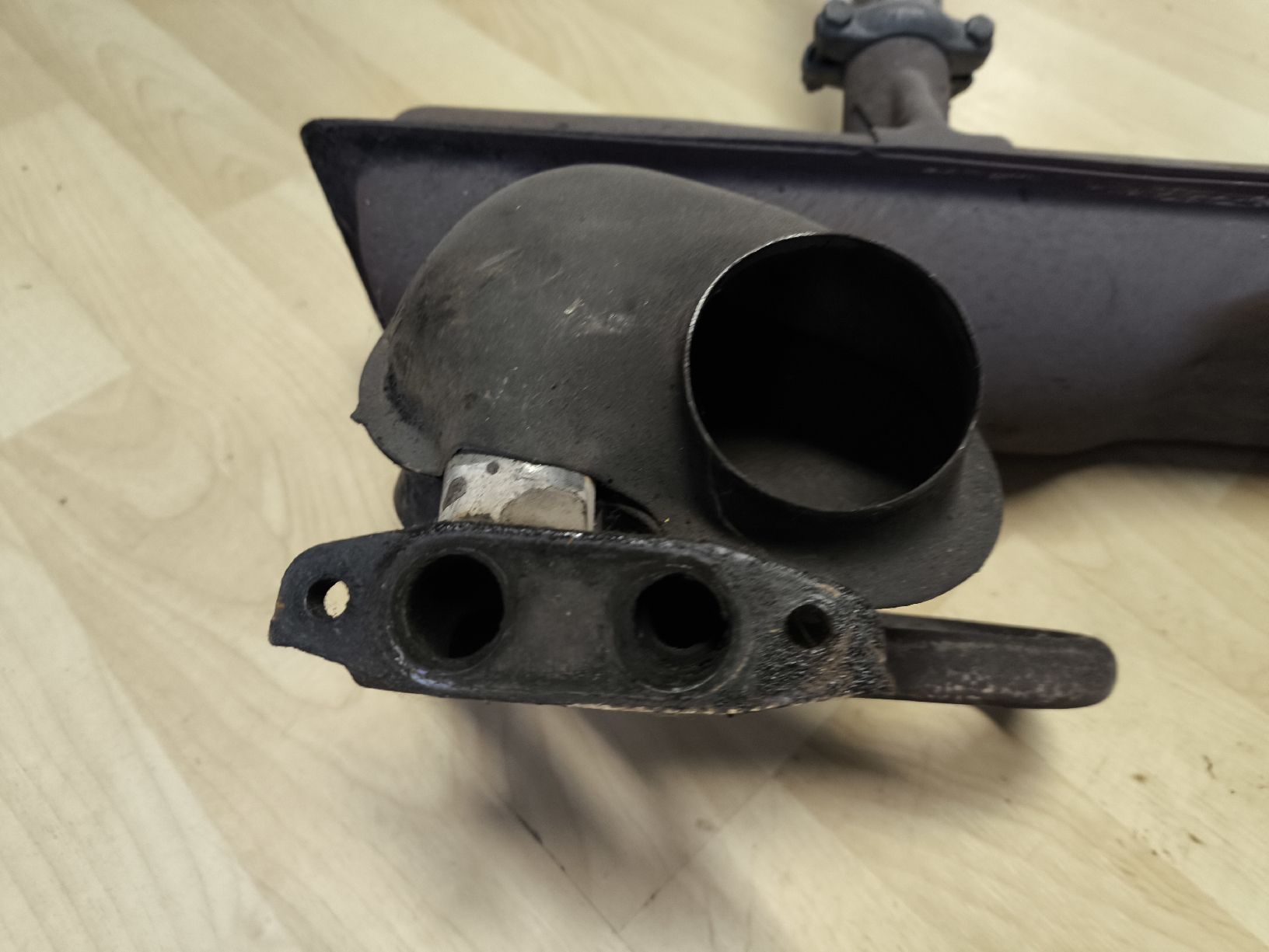Volkswagen Sistemi di scarico: Bosal Auspuff 233-201 Typ 1  Motor, VW Käfer – Usato da Lausen venduto da Chaldrian 3