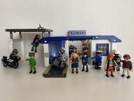 Playmobil Mitnehm-Polizeistation im praktischen Köfferli