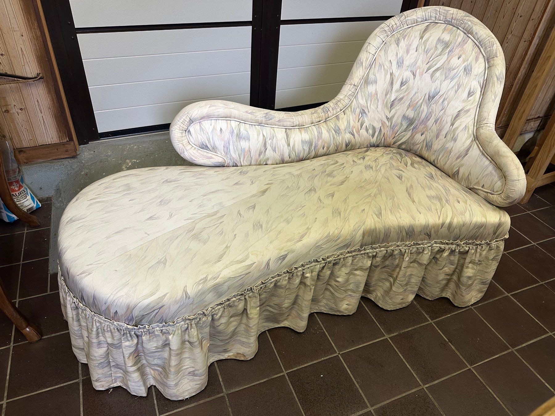 Chaises longues: Chaiselongue antik – D'occasion à Berikon par Hering