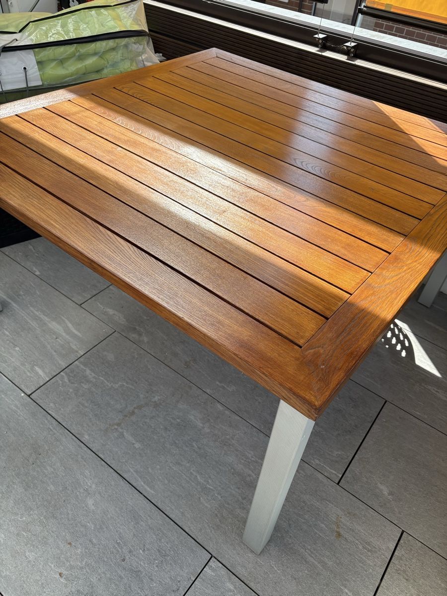 Tische: Gartentisch 150x150cm – Gebraucht aus Therwil von Migu84 1