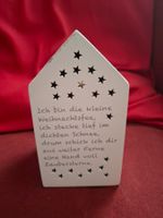 Holz-Deko Haus mit Licht, Sternen und Spruch weiss neuwertig