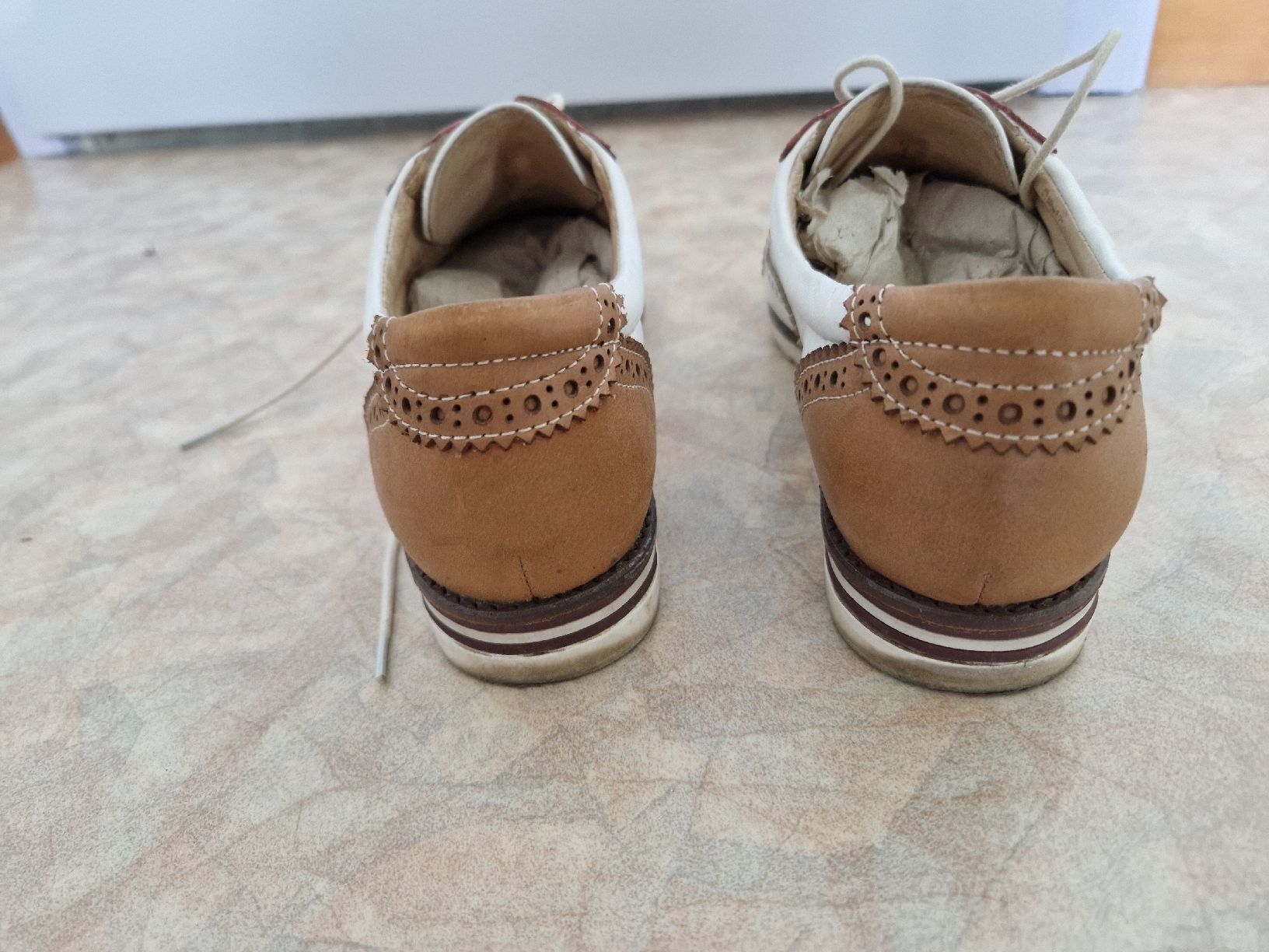 Scarpe da donna: Leder Schuhe Gr.38 – Usato da Triengen venduto da KittyKat6 4