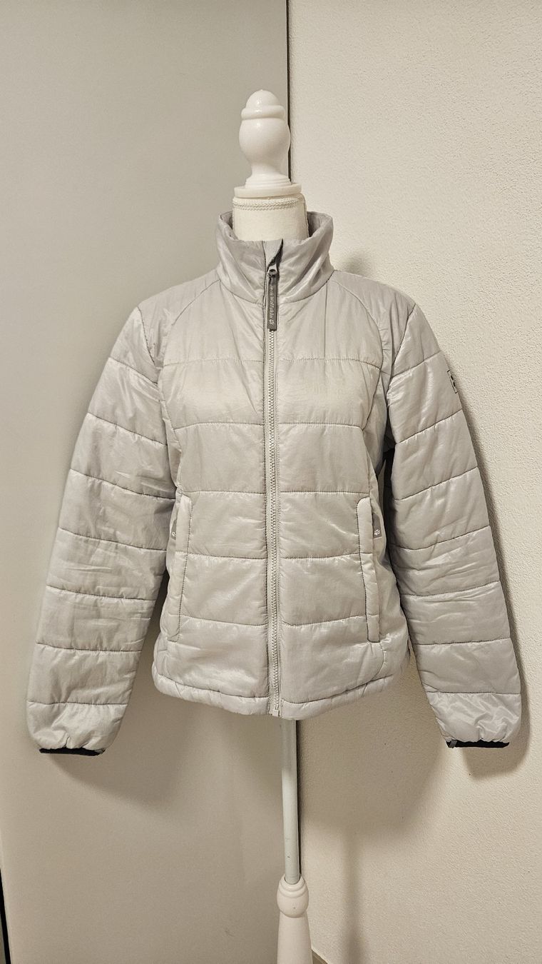 Jack Wolfskin Jacken: Jack Wolfskin Steppjacke grau Grösse M – Gebraucht aus Schaan von car_wrv2
