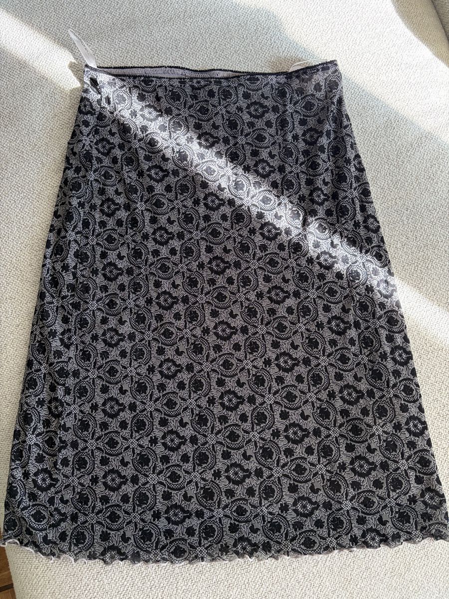 Jupes: Y2K PATTERNED SKIRT – D'occasion à Zürich par dor_9l9g