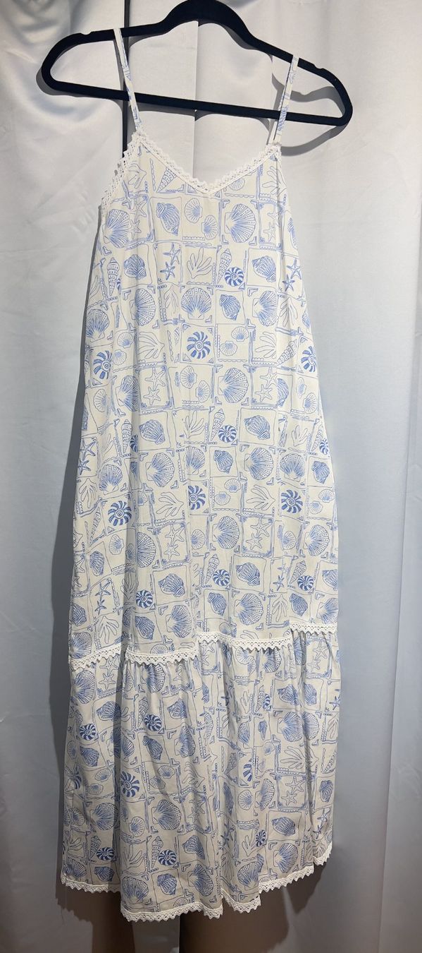 Kleider: Sommerliches Maxikleid mit Muschelmuster – Neu und originalverpackt aus Zürich von Naebeli 1