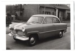 Fotografie Auto Ford G13 Taunus 12M Welt