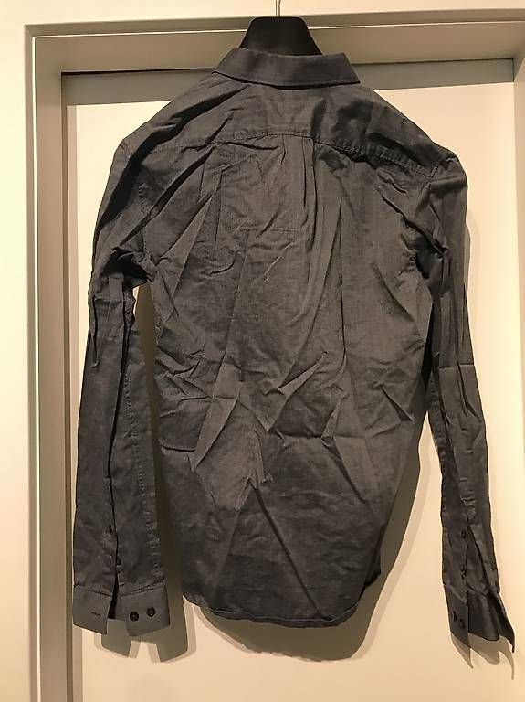 Hugo Boss Hemden: Chemise HUGO BOSS bleu gris 40 – Gebraucht aus Muri b. Bern von YSA 1