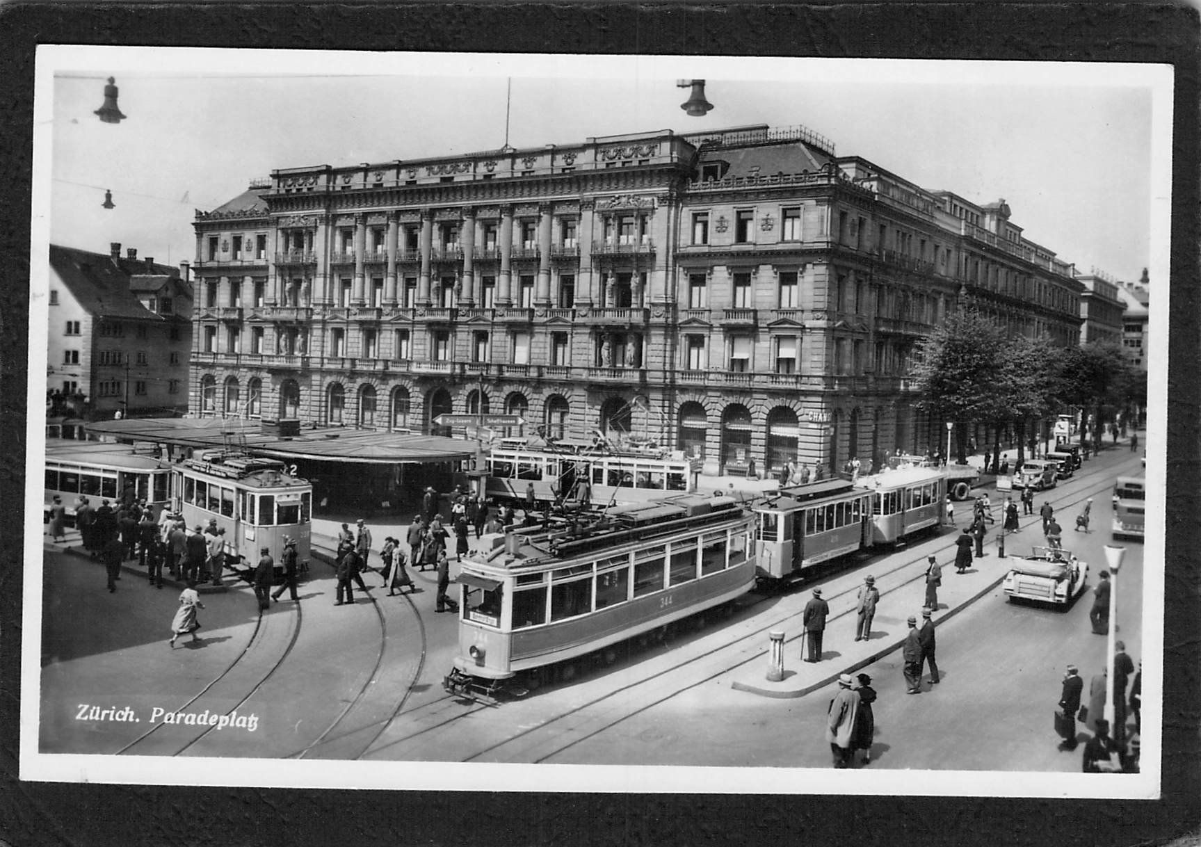 Ansichtskarten: Zürich , Paradeplatz , Tram , gel. 1940 – Gebraucht aus Reichenburg von ibiza18