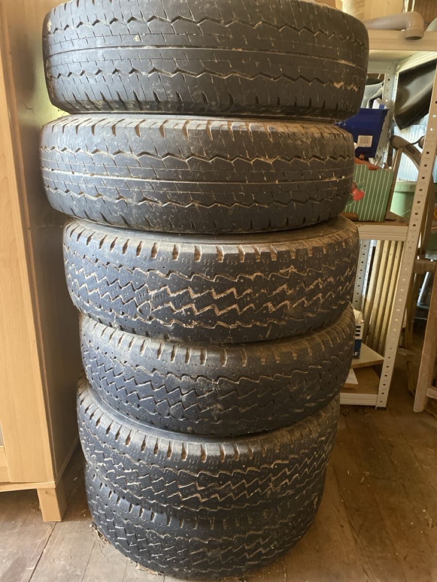 Pneumatici & Ruote complete: Räder Mazda E2000 komplett 6 Stück – Usato da Dussnang venduto da davegasser 1