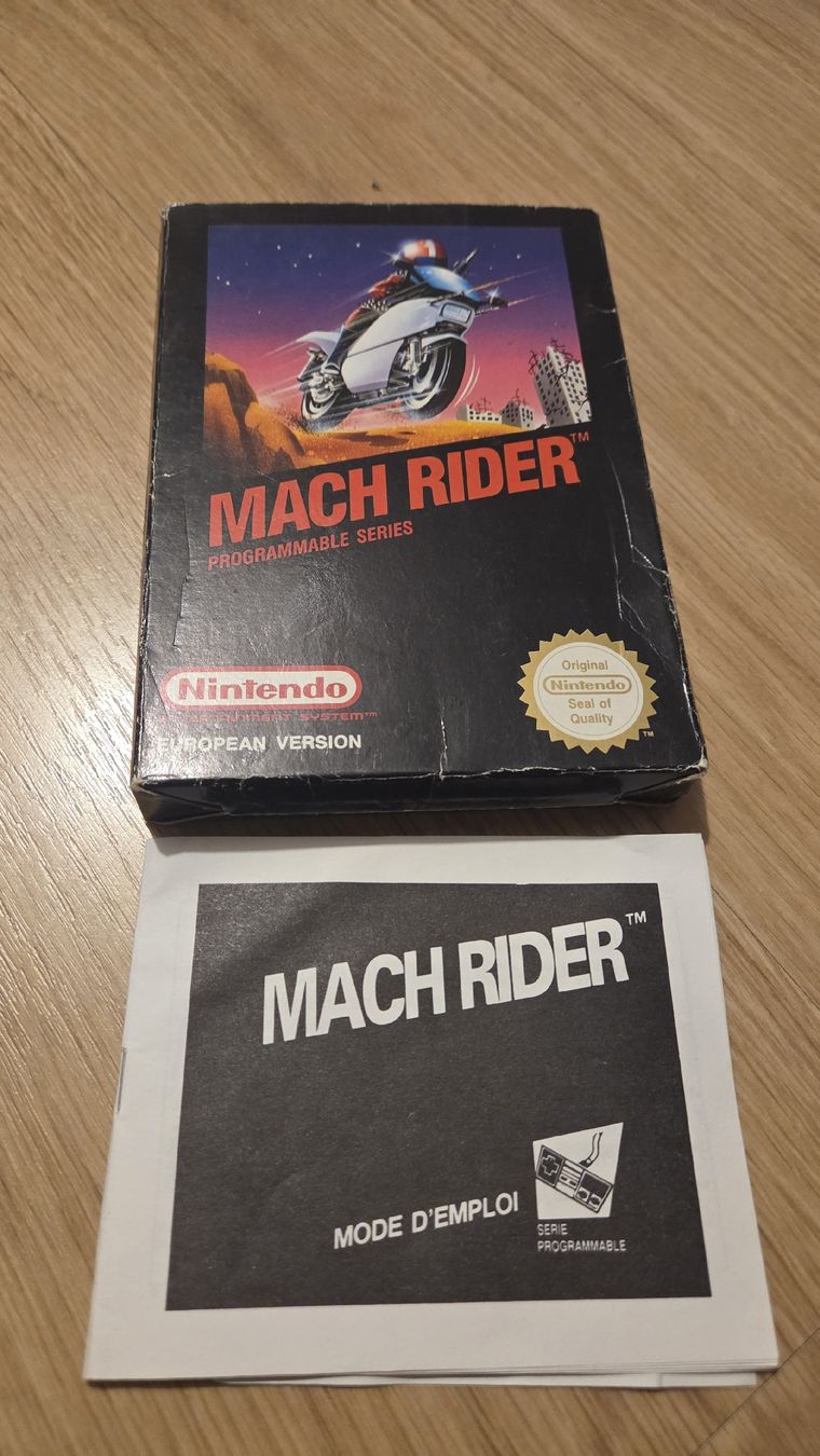 Nintendo Console: Nintendo NES originale, console de collection rare ! – Usato da Confignon venduto da Dreamcruise 4