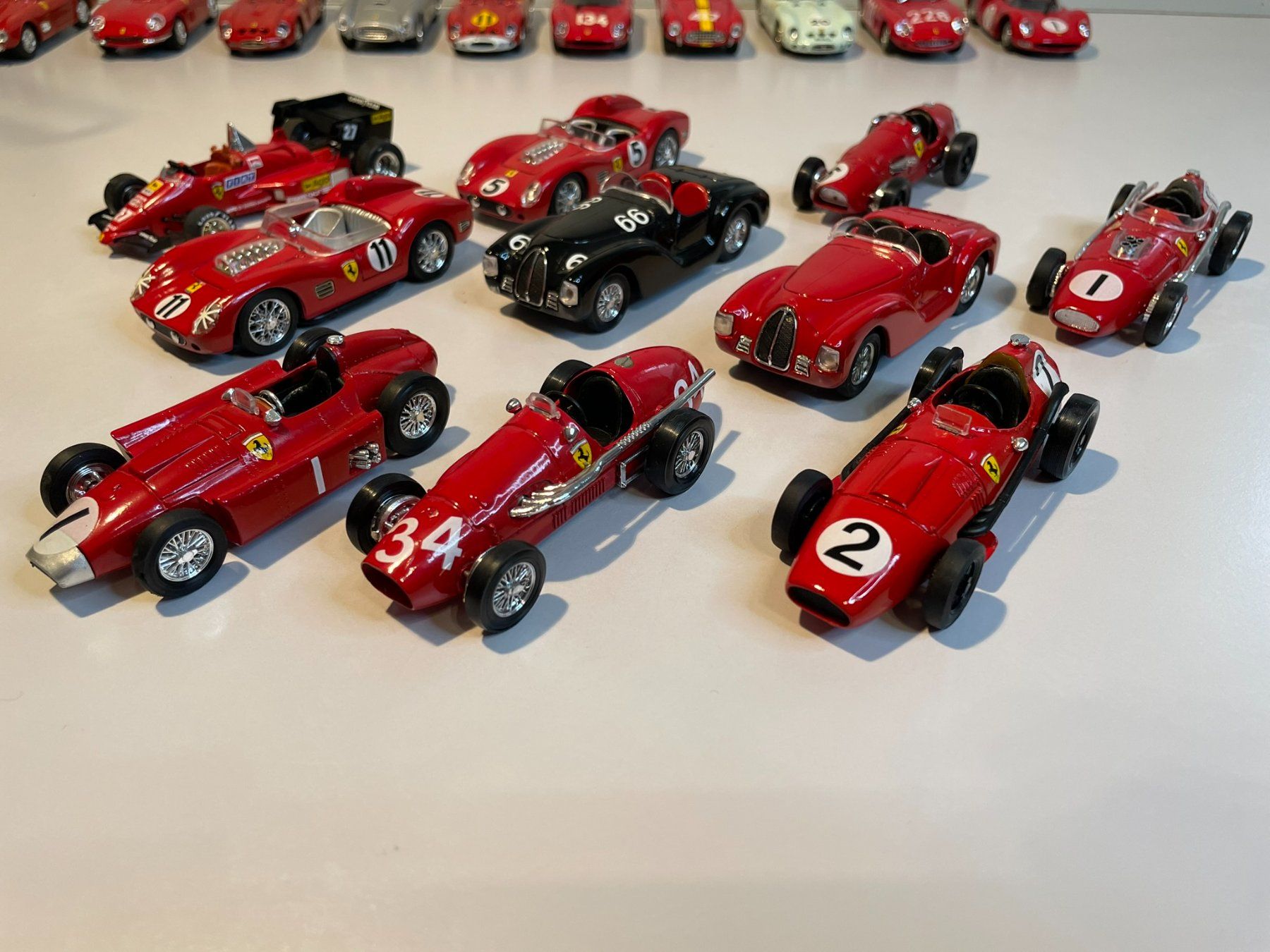 Ferrari Modellautos: Diverse 1:43 Ferrari Modelle a-bloc – Gebraucht aus Bättwil von Samuel_Wyss 4