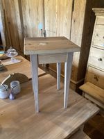 Kleiner Altholz Hocker