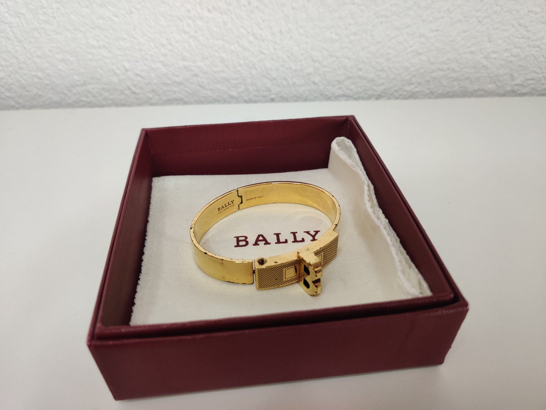 Armbänder & -reifen: BALLY® Armreif – Gebraucht aus Rothrist von turnedking 4