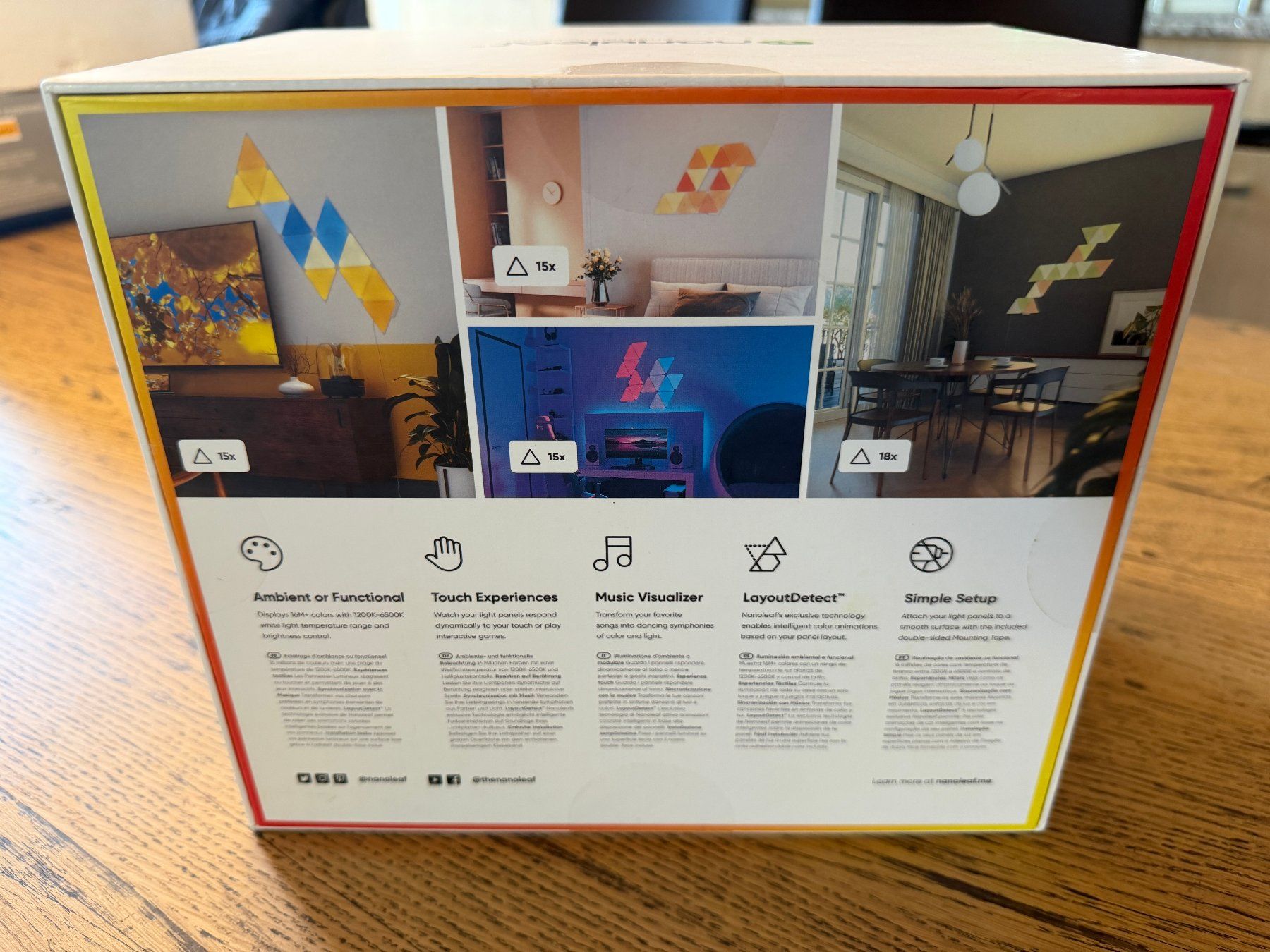 Nanoleaf Lampade: Nanoleaf Shapes Triangles Starter Kit 15 Panels NEU original – Nuovo e nell'imballaggio originale da Märstetten venduto da Yxxx 1