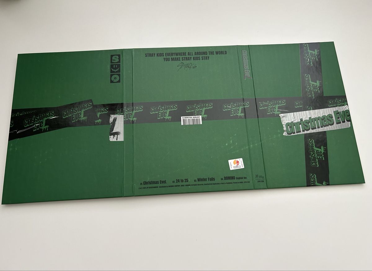 Album: Stray Kids Christmas Evel Set - Standard + Limited – Nuovo (secondo la descrizione) da Rupperswil venduto da van_tyy6 7