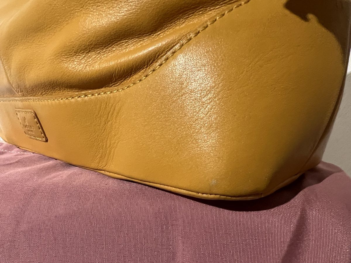 Radley Taschen für Damen: Sac à main en cuir jaune moutarde Radley – Gebraucht aus St-Pierre-Clages von ste_xk6p 5