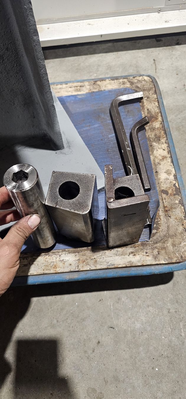 Tutte le macchine: Gressel HB25 Biegemaschine – Usato da Emmenbrücke venduto da inf_l8yf 7