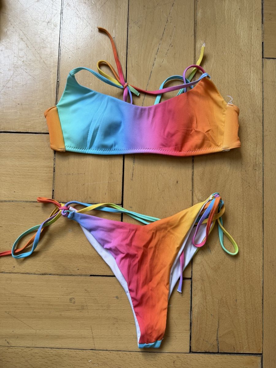 Calzedonia Costumi da bagno & Bikini: Bikini Regenbogen Design, Calzedonia – Usato da Zürich venduto da a.b.2025 2