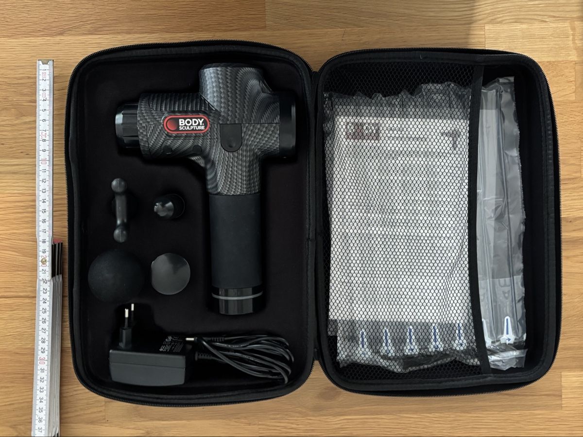 Dispositivi per massaggi: Body Sculpture Massage Gun – Usato da Solothurn venduto da Silly_6 1
